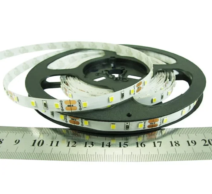 Taśma LED 12V IP20 Ciepła Biała 2700K 60LED 5,5W RN0860TA-B RISHANG